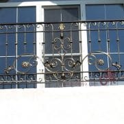 кованые перила на балкон в-139